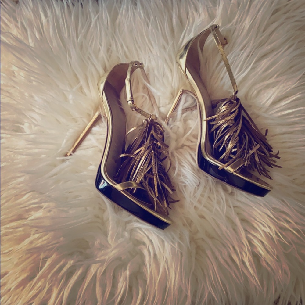 Burberry Gold Heels